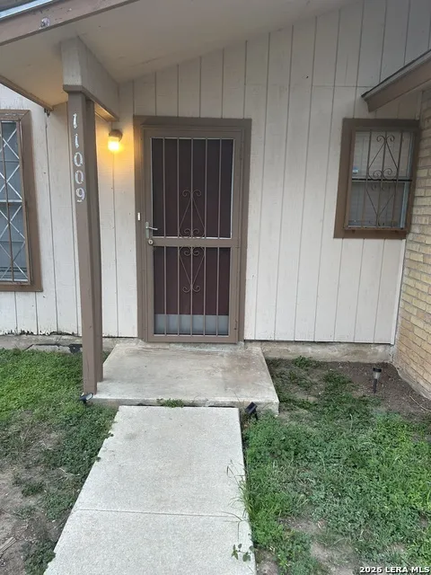 11009 VALLEY STAR DR