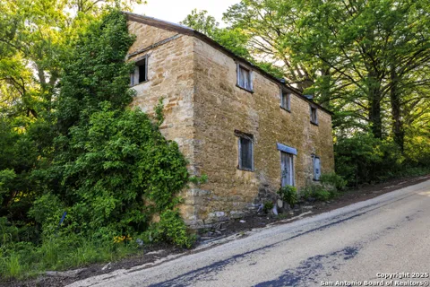 2937 Langes Mill Road