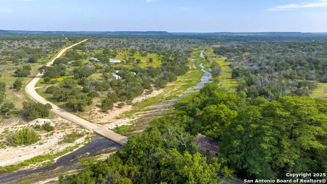 2937 Langes Mill Road Doss, TX 78618