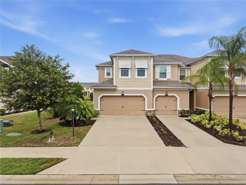 5553 PLEASANTVIEW COURT