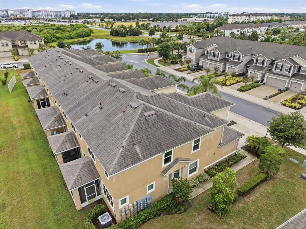 5553 PLEASANTVIEW COURT Bradenton, FL 34211