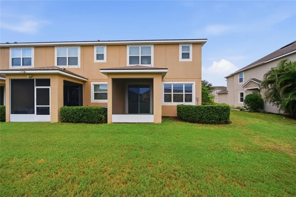 5553 PLEASANTVIEW COURT Bradenton, FL 34211