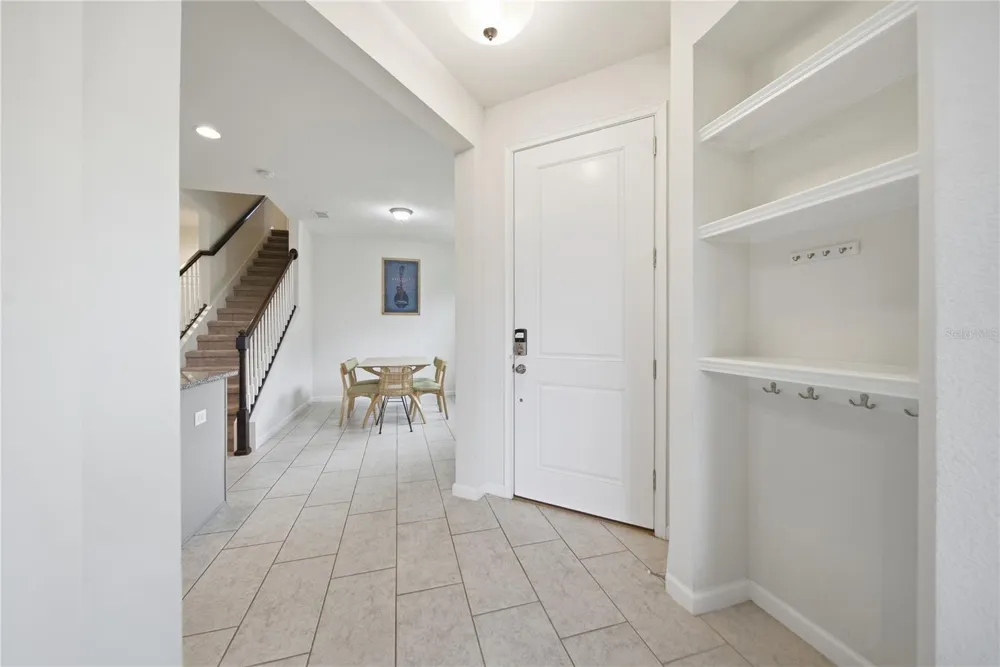 5553 PLEASANTVIEW COURT Bradenton, FL 34211