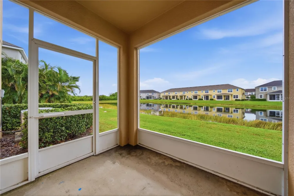 5553 PLEASANTVIEW COURT Bradenton, FL 34211