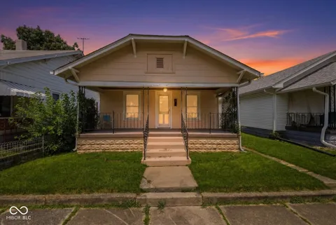 106 4th Street