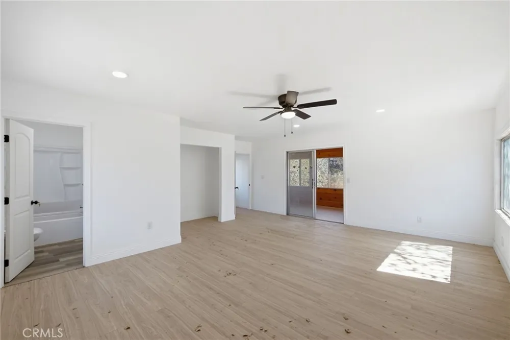 3300 Cook Peak Lake Isabella, CA 93240