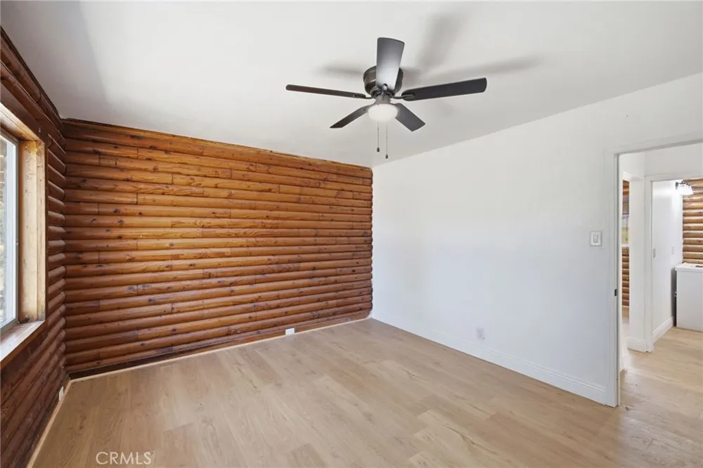 3300 Cook Peak Lake Isabella, CA 93240