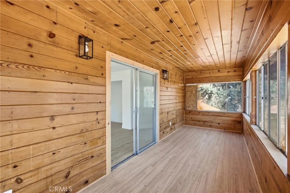 3300 Cook Peak Lake Isabella, CA 93240