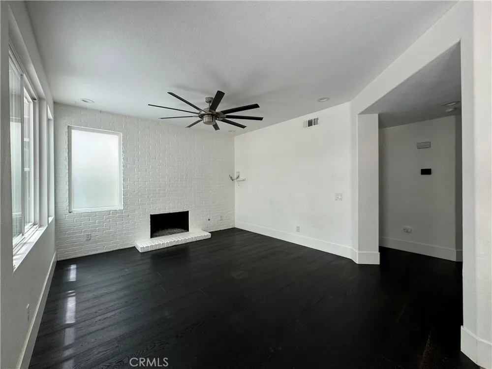 28 Deerwood Aliso Viejo, CA 92656