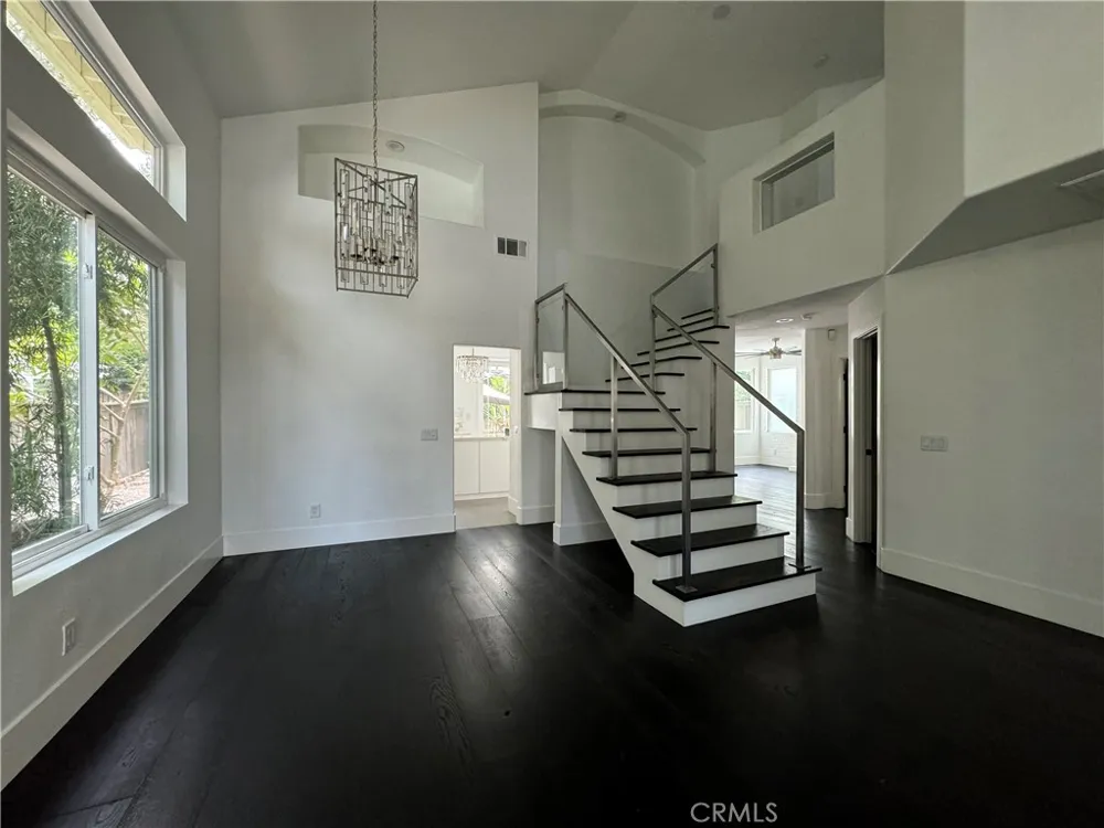 28 Deerwood Aliso Viejo, CA 92656