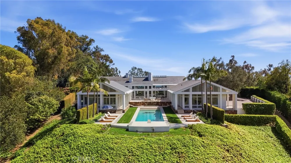 18 E Crest Road Rolling Hills, CA 90274
