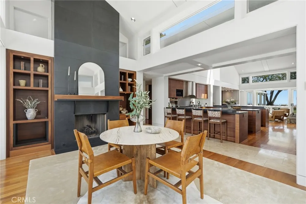 18 E Crest Road Rolling Hills, CA 90274