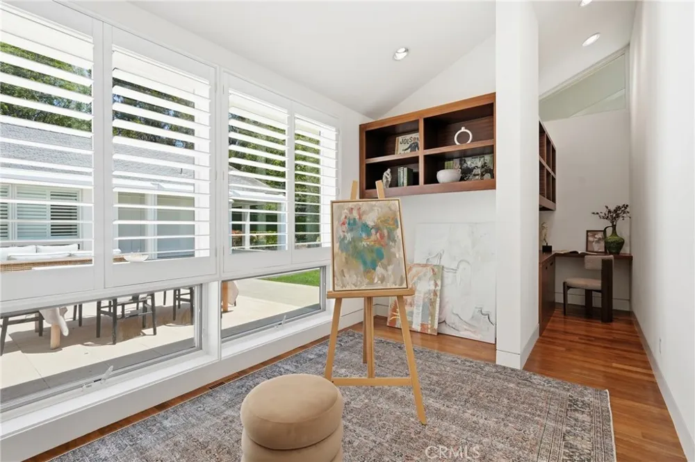18 E Crest Road Rolling Hills, CA 90274