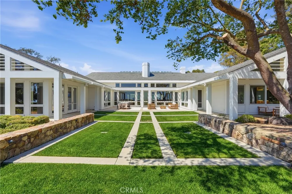 18 E Crest Road Rolling Hills, CA 90274