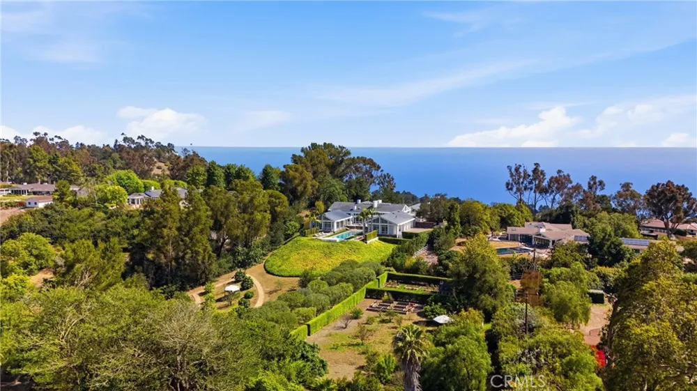 18 E Crest Road Rolling Hills, CA 90274