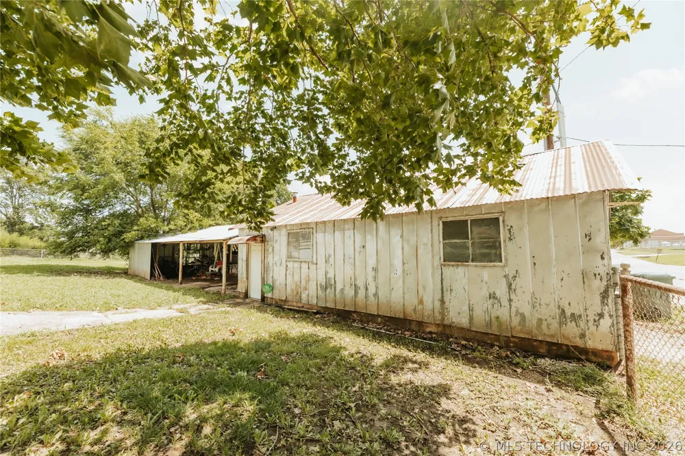 200 Wilson Street Fairfax, OK 74637