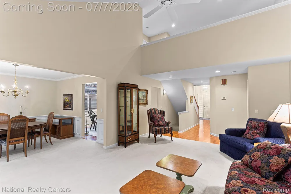 180 Winslow Circle Commerce Charter Township, MI 48390