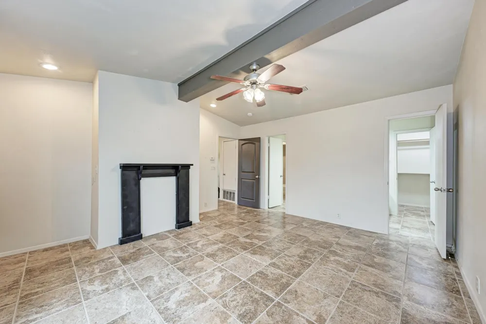 320 Lucy Lane Horseshoe Bay, TX 78657
