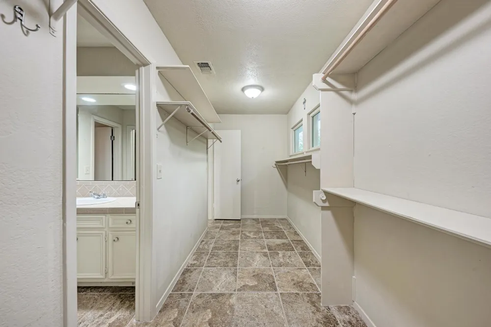 320 Lucy Lane Horseshoe Bay, TX 78657