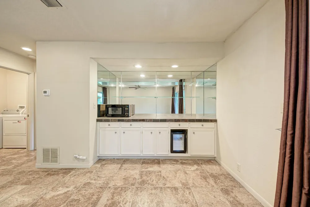 320 Lucy Lane Horseshoe Bay, TX 78657