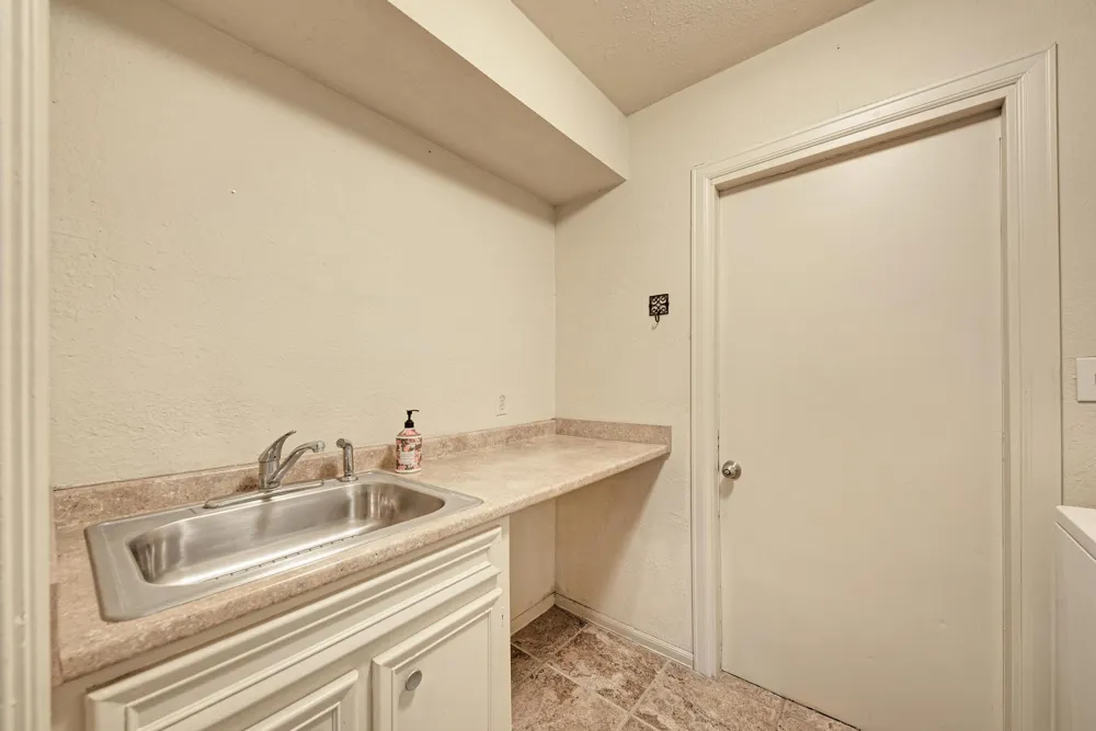 320 Lucy Lane Horseshoe Bay, TX 78657