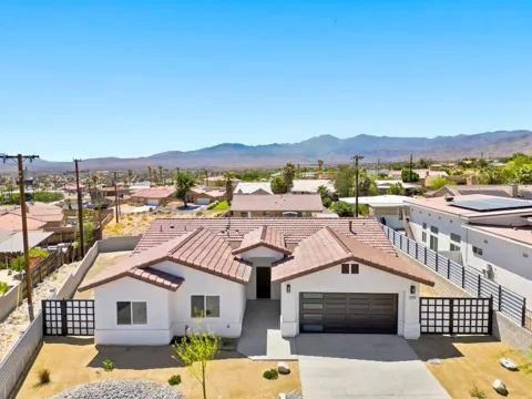 12795 Casa Loma Road