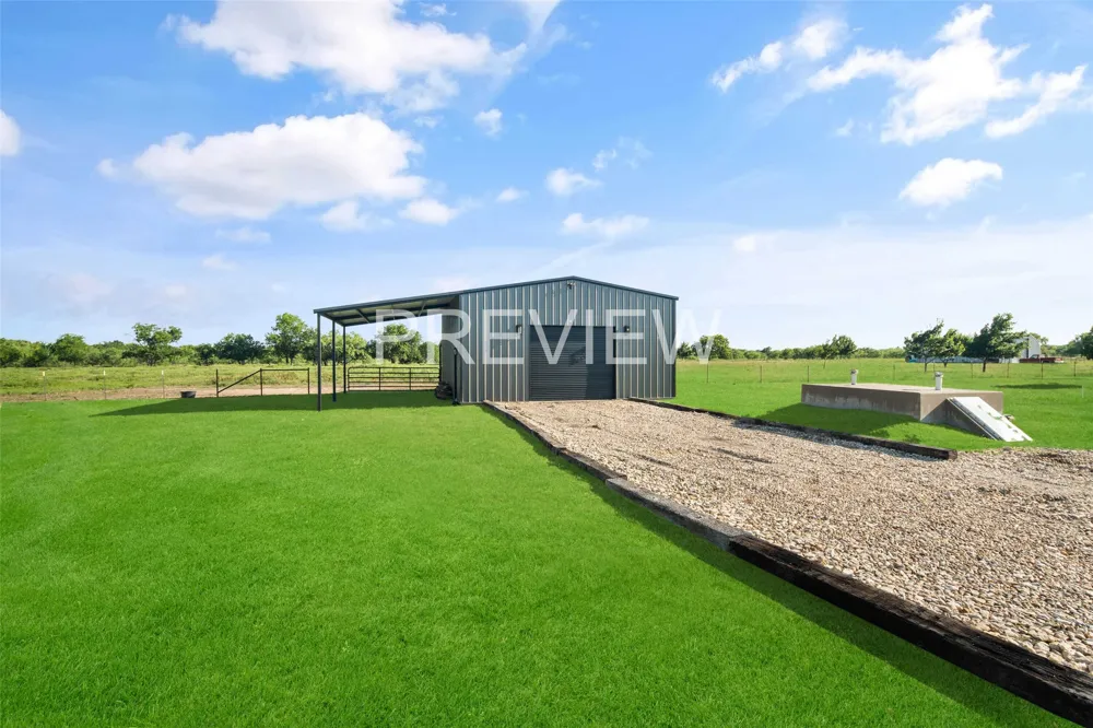 1019 Vaughan Lane Tioga, TX 76271