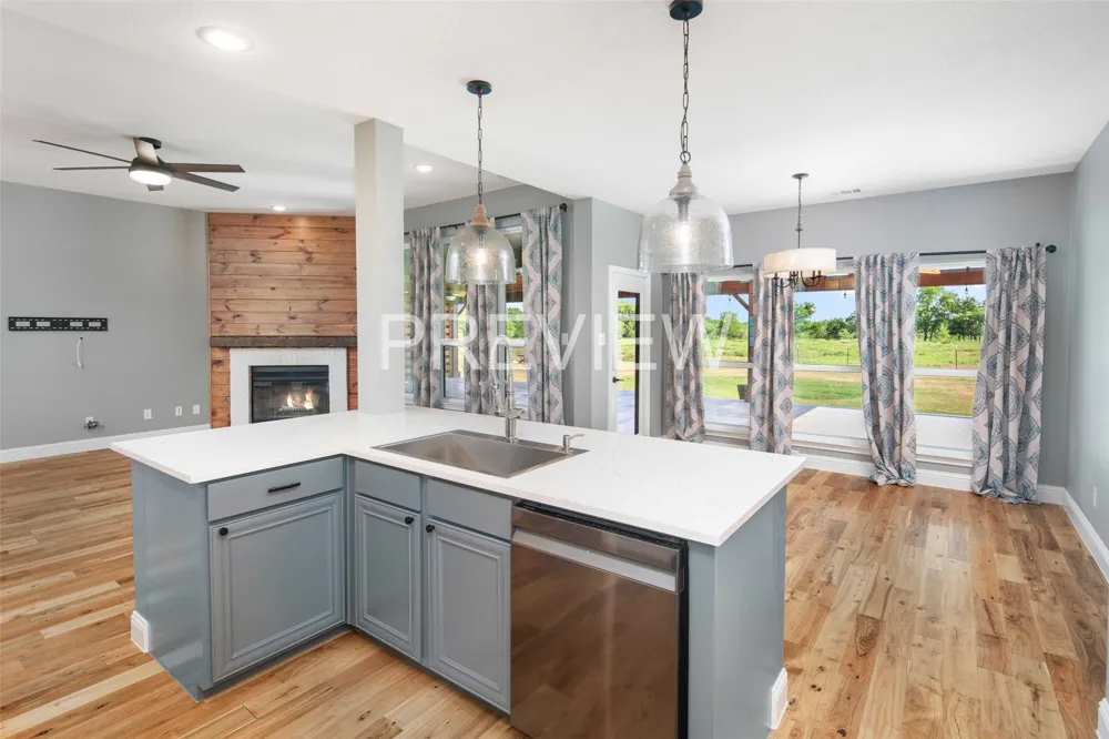 1019 Vaughan Lane Tioga, TX 76271