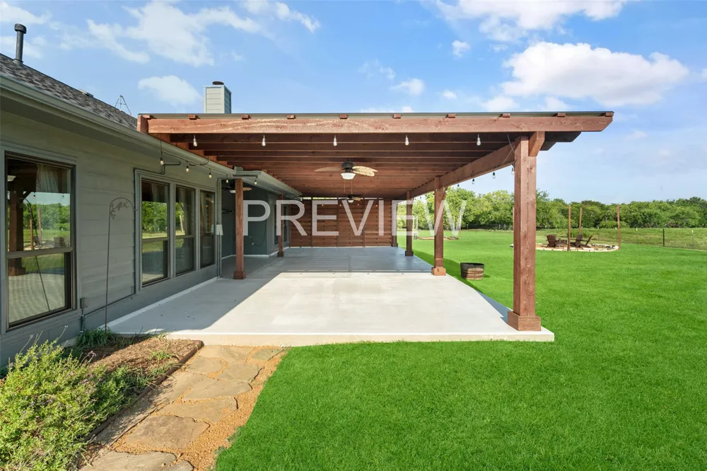 1019 Vaughan Lane Tioga, TX 76271