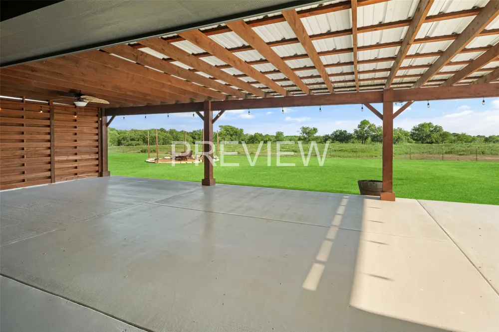 1019 Vaughan Lane Tioga, TX 76271