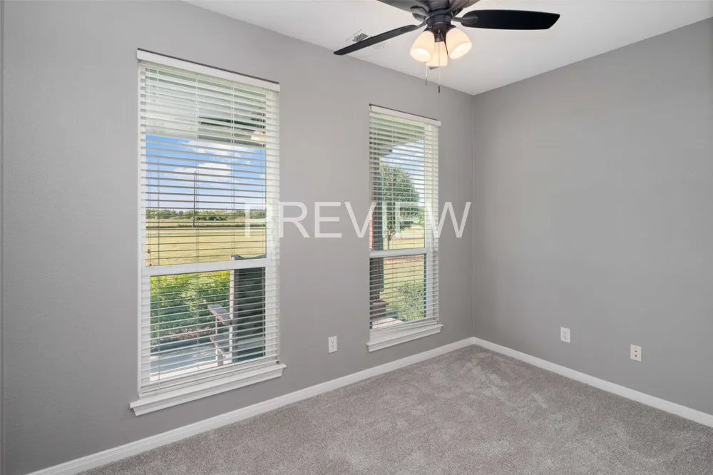 1019 Vaughan Lane Tioga, TX 76271