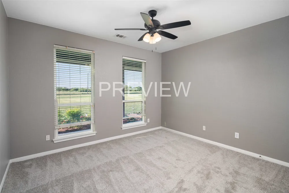 1019 Vaughan Lane Tioga, TX 76271