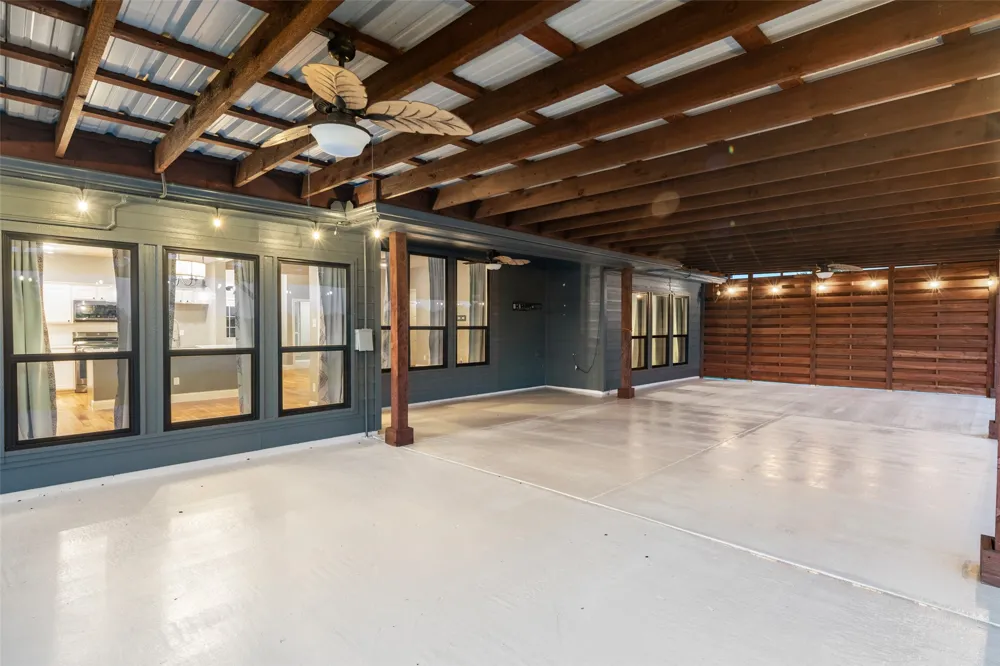 1019 Vaughan Lane Tioga, TX 76271
