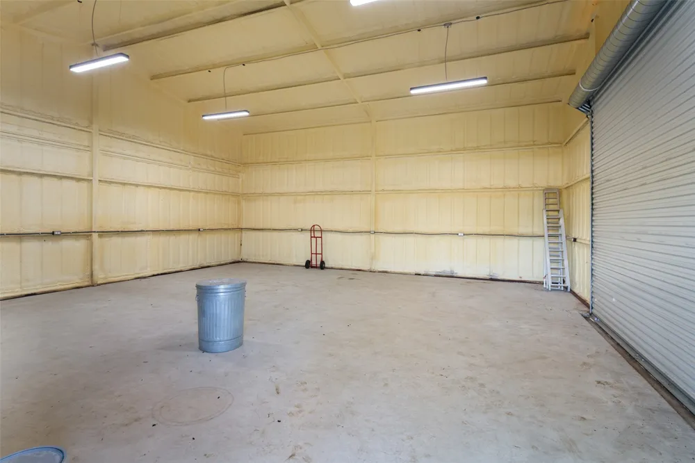1019 Vaughan Lane Tioga, TX 76271