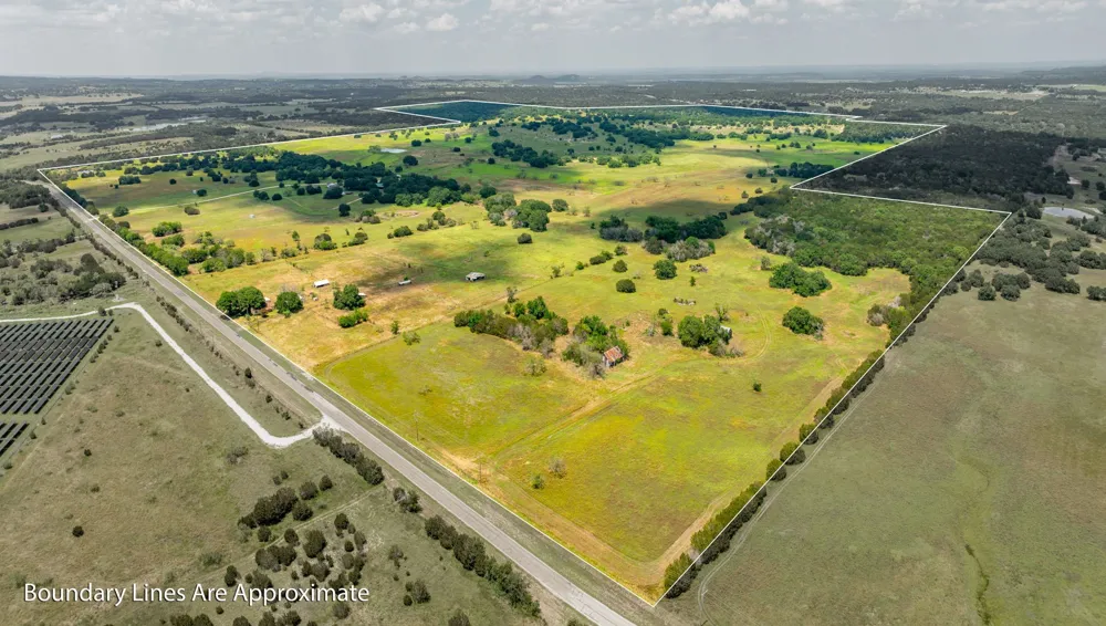 660 FM 203 Walnut Springs, TX 76690