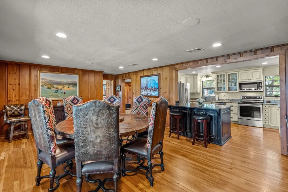 660 FM 203 Walnut Springs, TX 76690