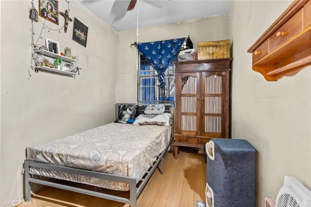 1154 Wilton Los Angeles, CA 90038