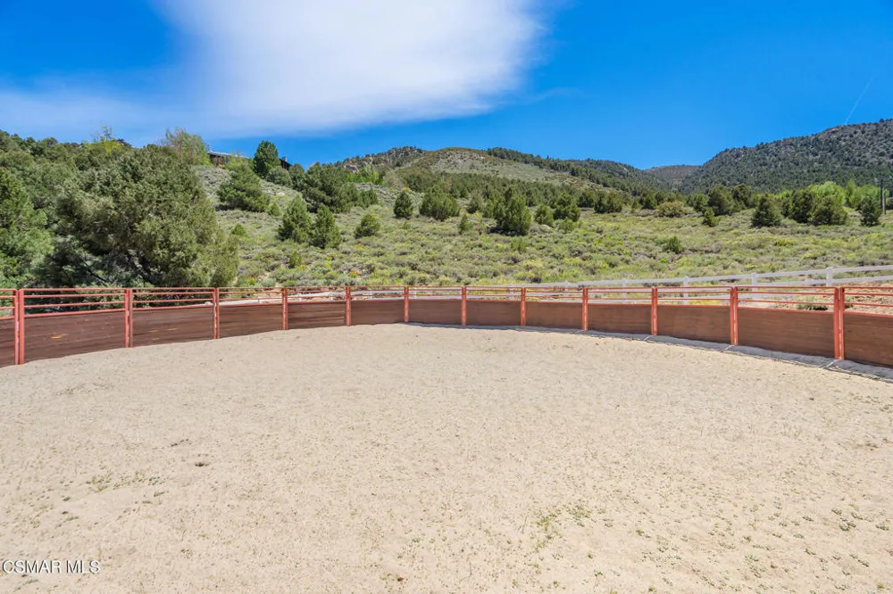 716 Aspen Spring Ranch Road Mammoth Lakes, CA 93546