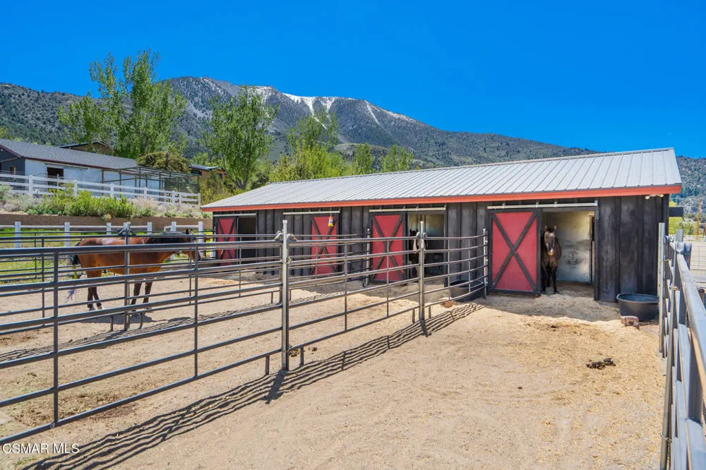 716 Aspen Spring Ranch Road Mammoth Lakes, CA 93546