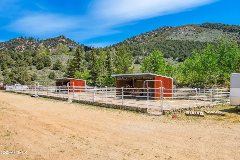 716 Aspen Spring Ranch Road Mammoth Lakes, CA 93546