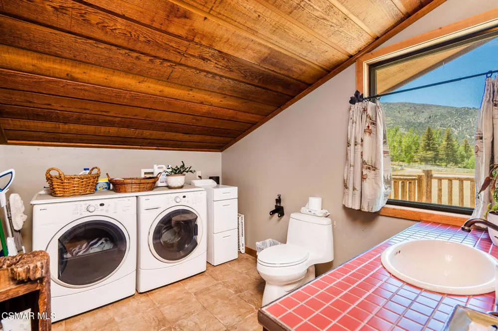 716 Aspen Spring Ranch Road Mammoth Lakes, CA 93546