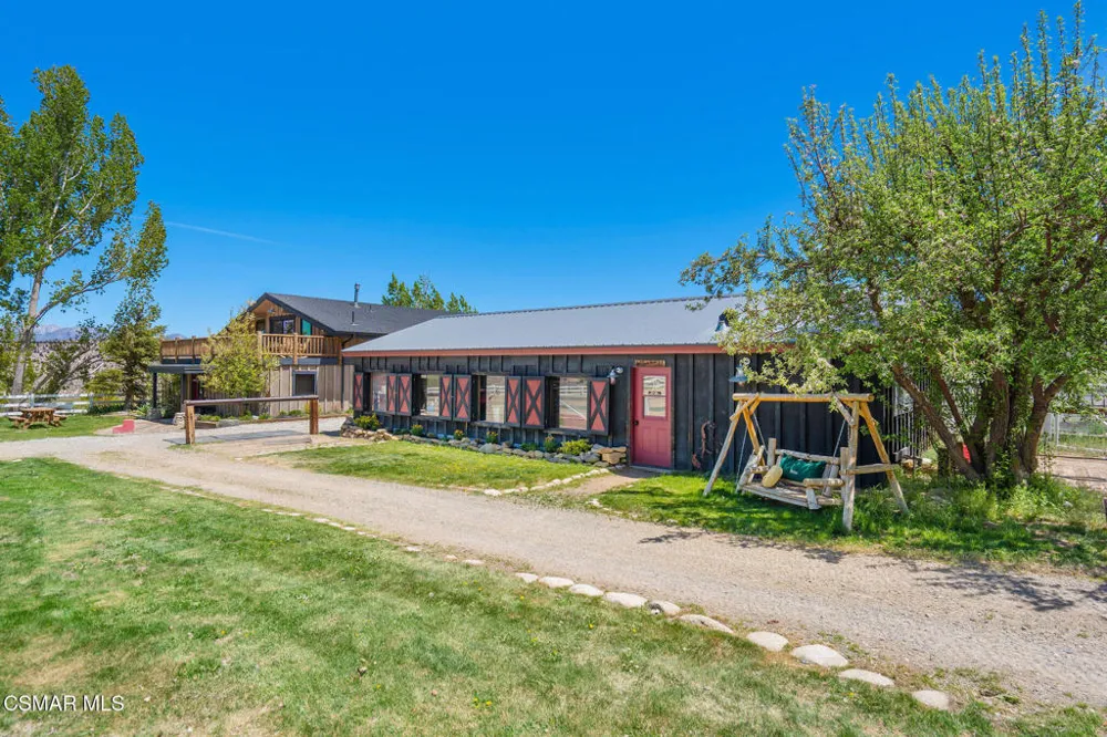716 Aspen Spring Ranch Road Mammoth Lakes, CA 93546