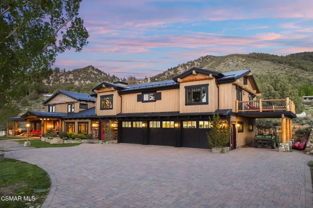 716 Aspen Spring Ranch Road Mammoth Lakes, CA 93546