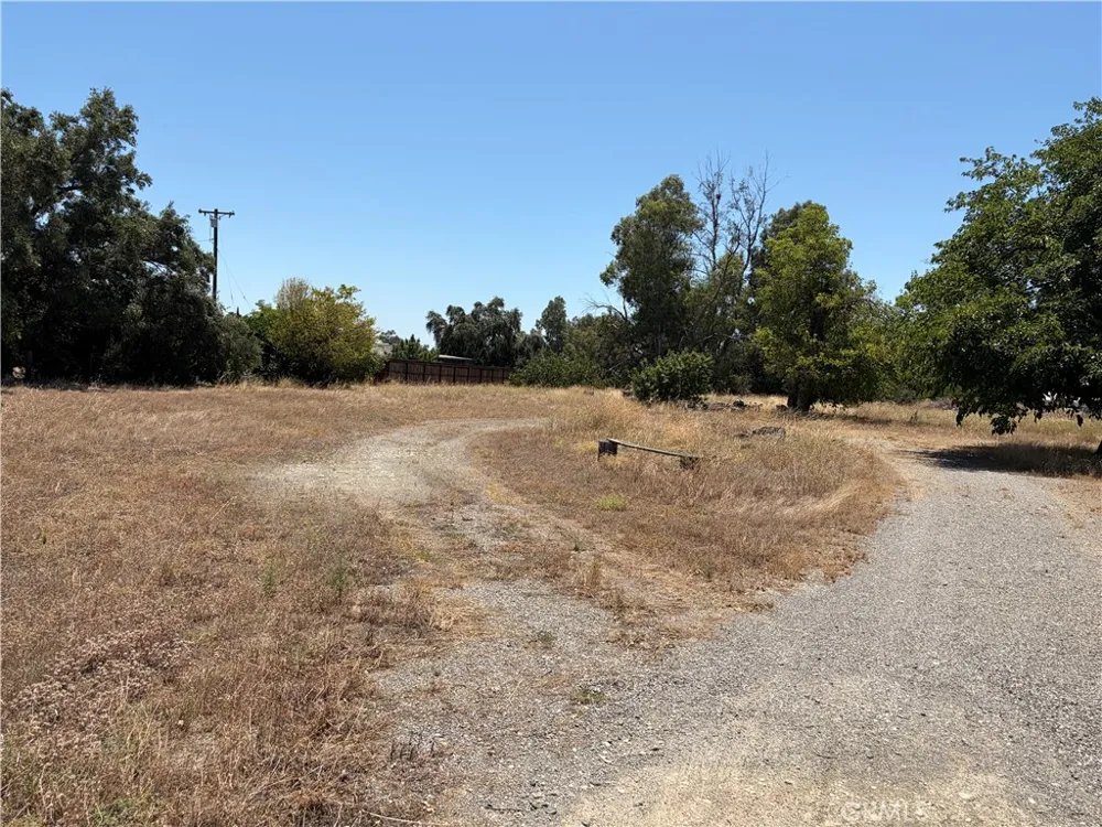 6517 County Road 18 Orland, CA 95963
