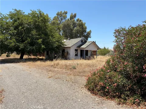 6517 County Road 18