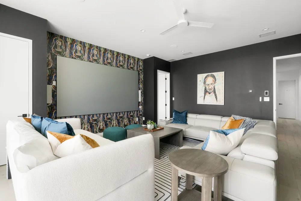 475 Happy Trail Dripping Springs, TX 78620