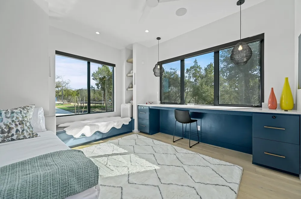 475 Happy Trail Dripping Springs, TX 78620