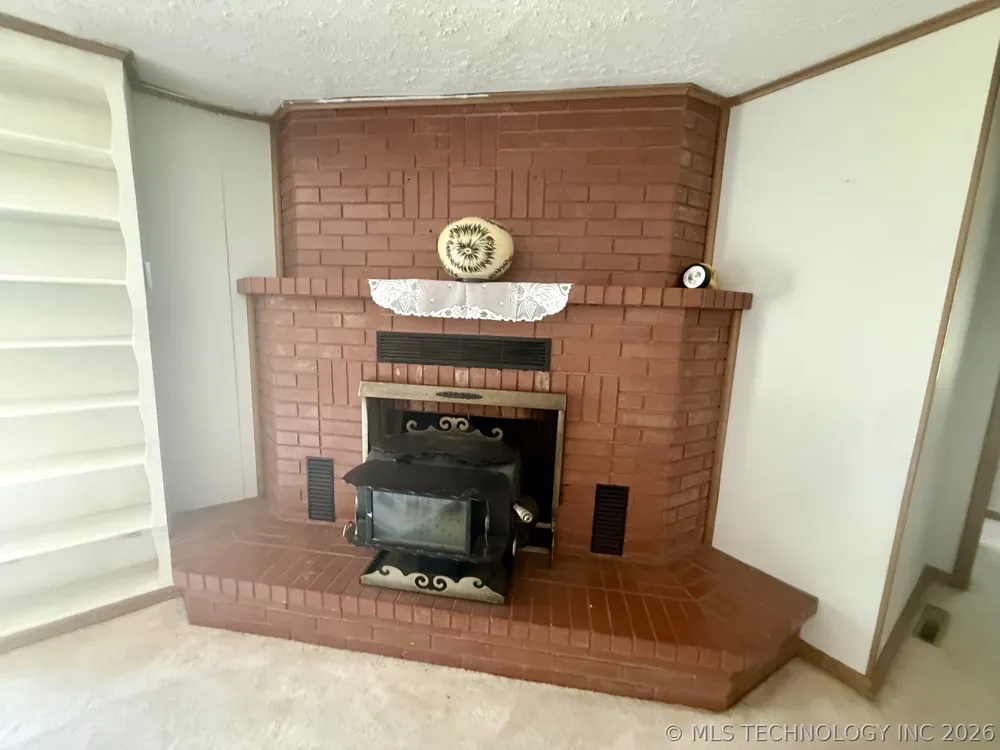802 W Downing Street Tahlequah, OK 74464
