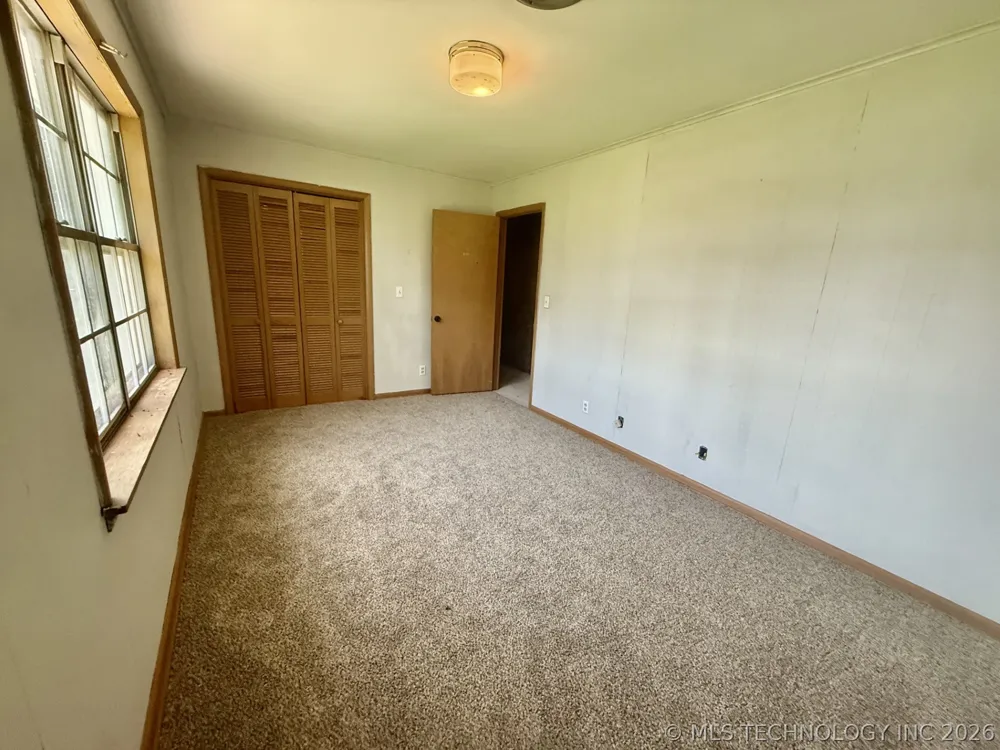 802 W Downing Street Tahlequah, OK 74464