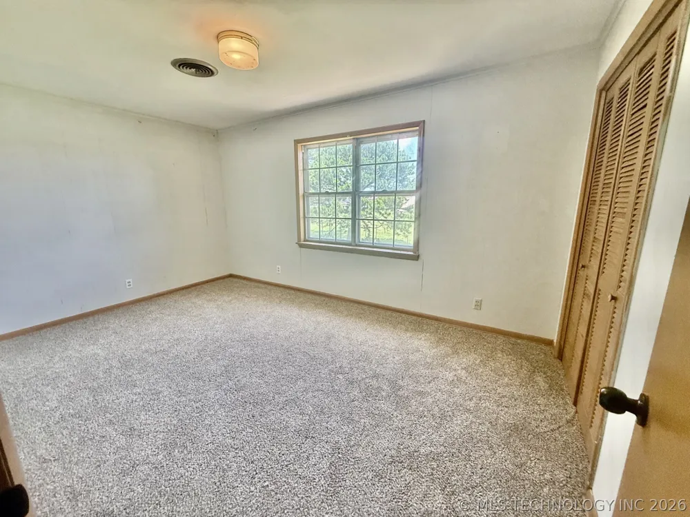802 W Downing Street Tahlequah, OK 74464